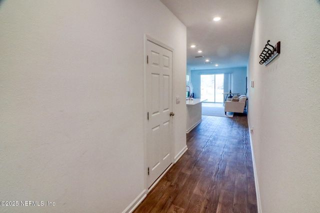 9909 GARRIN Drive, Jacksonville, FL 32210