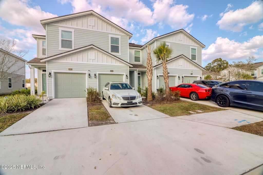 9909 GARRIN Drive, Jacksonville, FL 32210