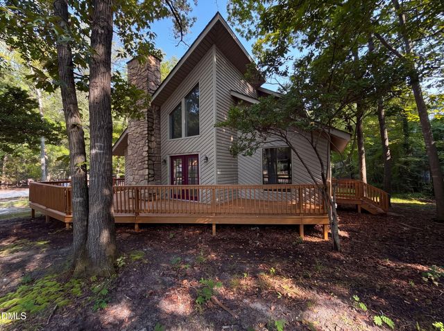5844 Waters Edge Drive, Fayetteville, NC 28314