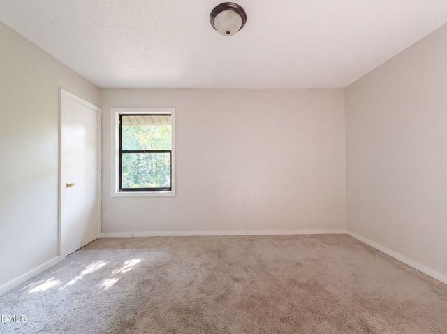 5844 Waters Edge Drive, Fayetteville, NC 28314