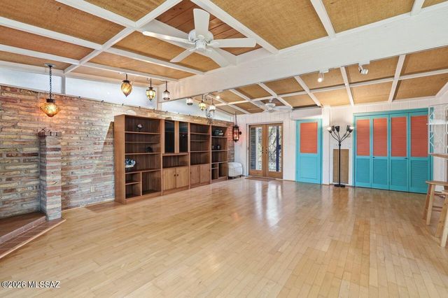 3344 N Olsen Avenue, Tucson, AZ 85719