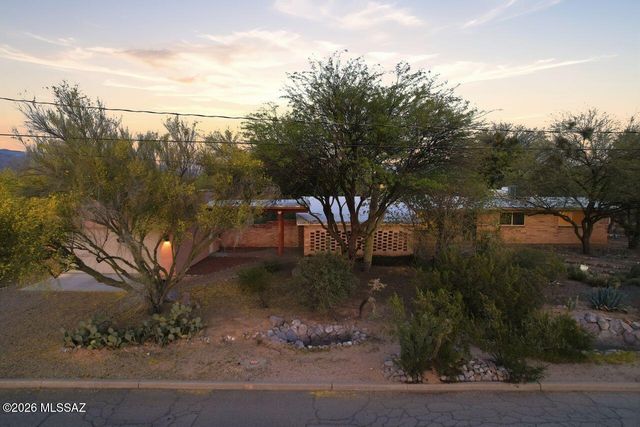 3344 N Olsen Avenue, Tucson, AZ 85719