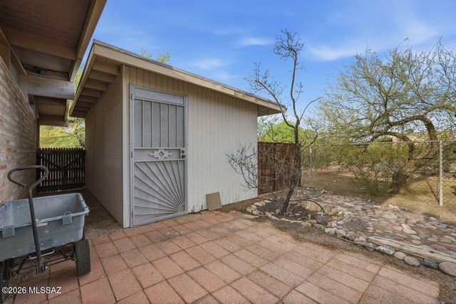 3344 N Olsen Avenue, Tucson, AZ 85719