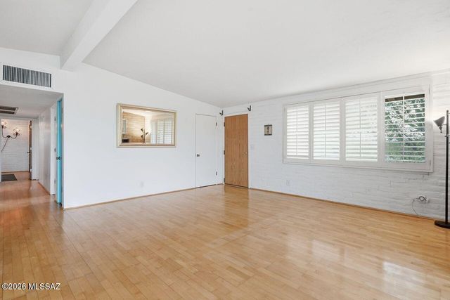 3344 N Olsen Avenue, Tucson, AZ 85719