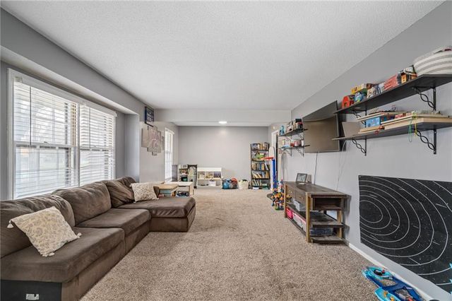 610 Belton Avenue, Belton, MO 64012