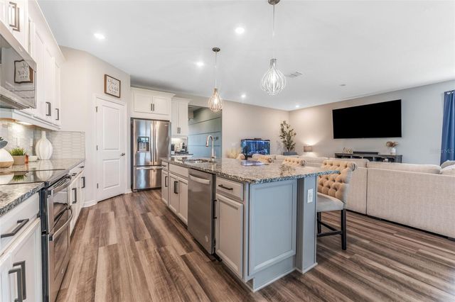 34315 RADLEY WAY, Wesley Chapel, FL 33545