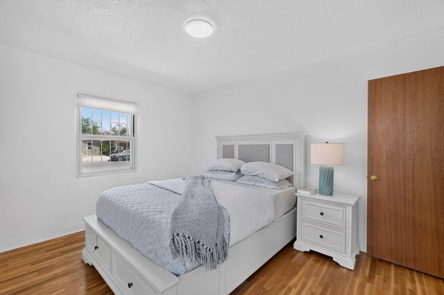 821 Cagua Drive SE, Albuquerque, NM 87108