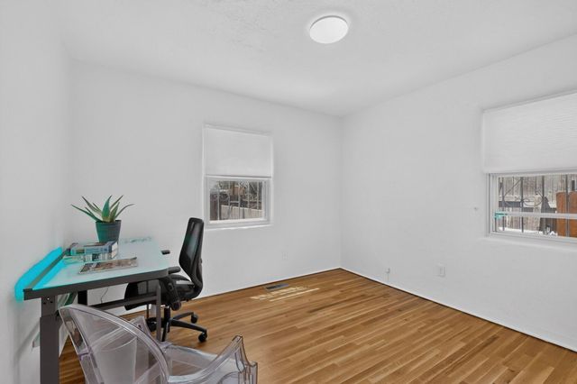 821 Cagua Drive SE, Albuquerque, NM 87108