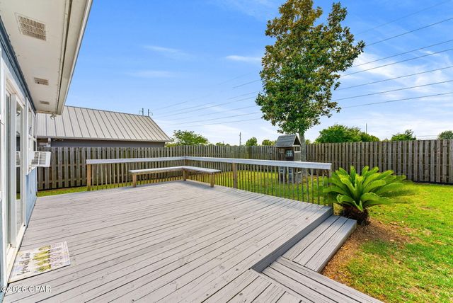 1604 Maryland Avenue, Lynn Haven, FL 32444