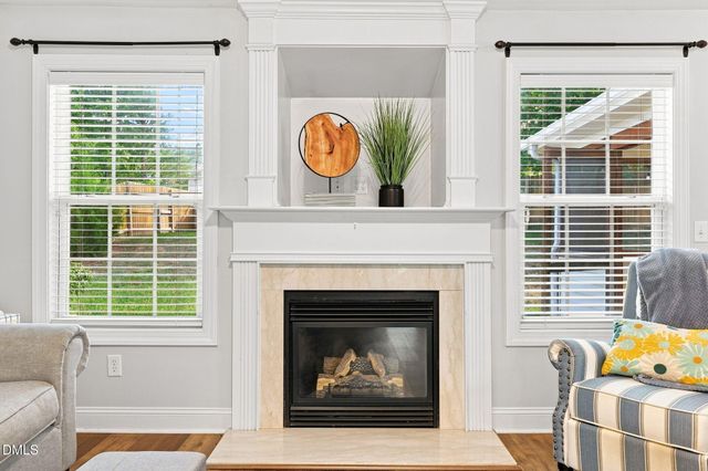412 Holly Thorn Trace, Holly Springs, NC 27540