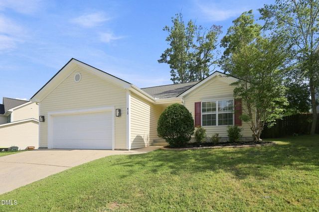 412 Holly Thorn Trace, Holly Springs, NC 27540