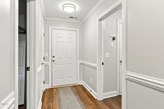 412 Holly Thorn Trace, Holly Springs, NC 27540