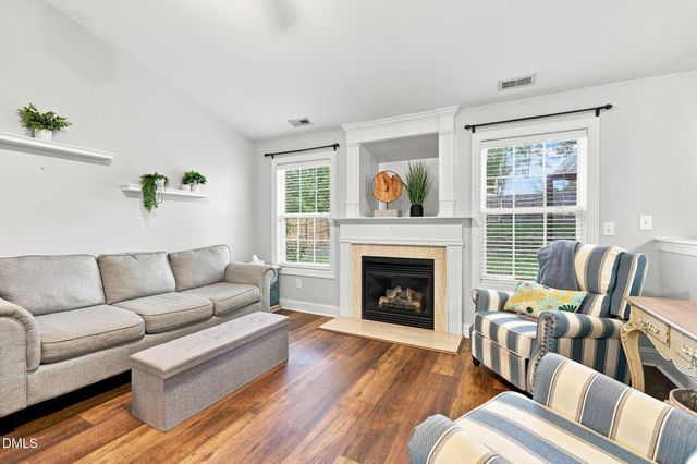 412 Holly Thorn Trace, Holly Springs, NC 27540