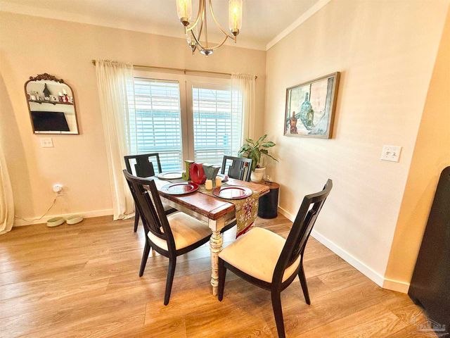 5442 Medina Rd, Pensacola, FL 32507