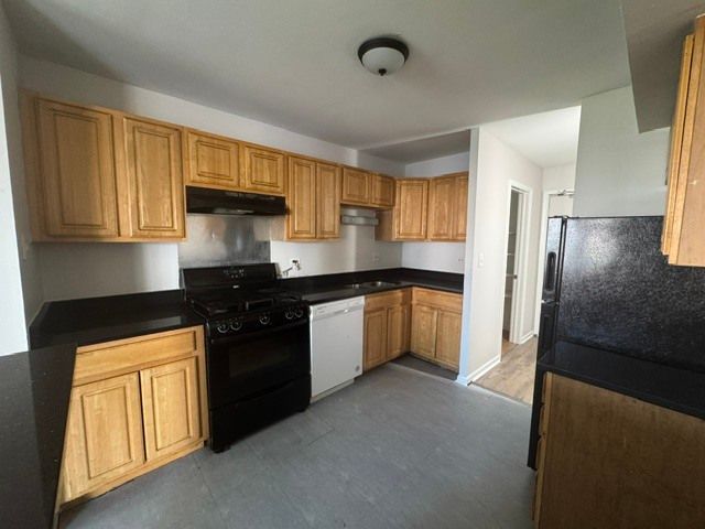 2000 Bayside Drive 110, Palatine, IL 60074