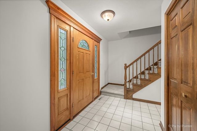 2318 Sudbury Lane, Geneva, IL 60134