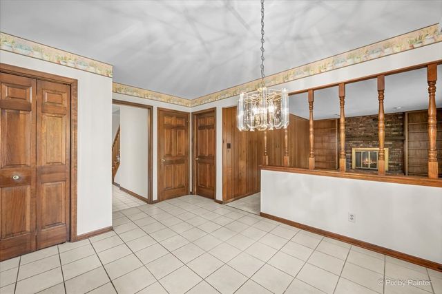 2318 Sudbury Lane, Geneva, IL 60134