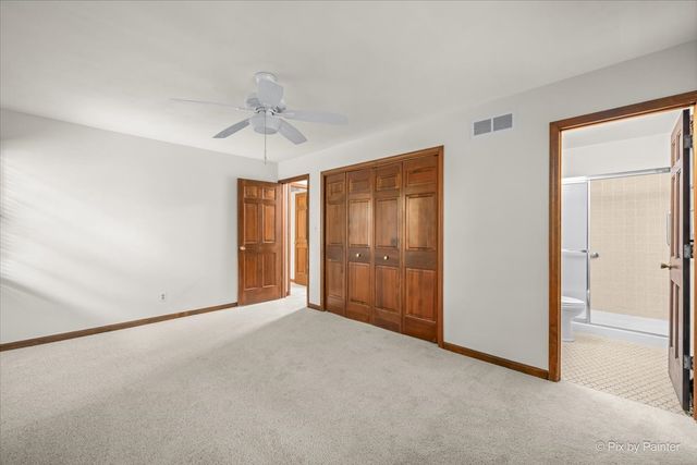 2318 Sudbury Lane, Geneva, IL 60134