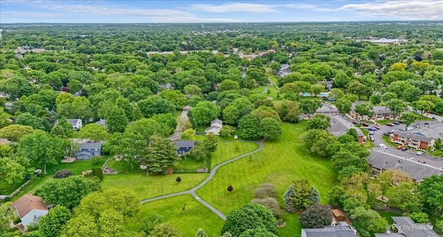 2318 Sudbury Lane, Geneva, IL 60134