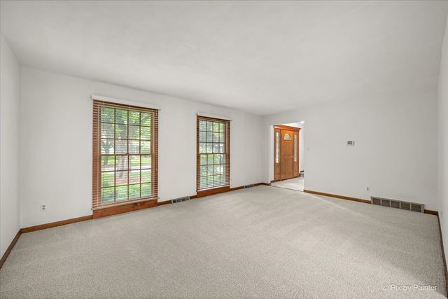 2318 Sudbury Lane, Geneva, IL 60134