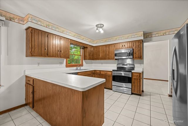 2318 Sudbury Lane, Geneva, IL 60134