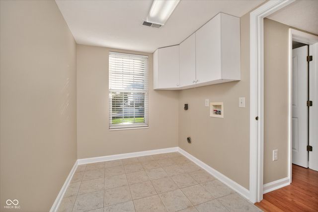 11502 Hearthstone Drive, Fishers, IN 46037