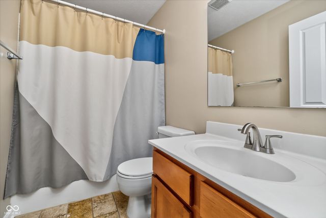 11502 Hearthstone Drive, Fishers, IN 46037