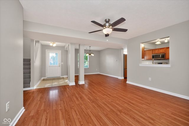 11502 Hearthstone Drive, Fishers, IN 46037