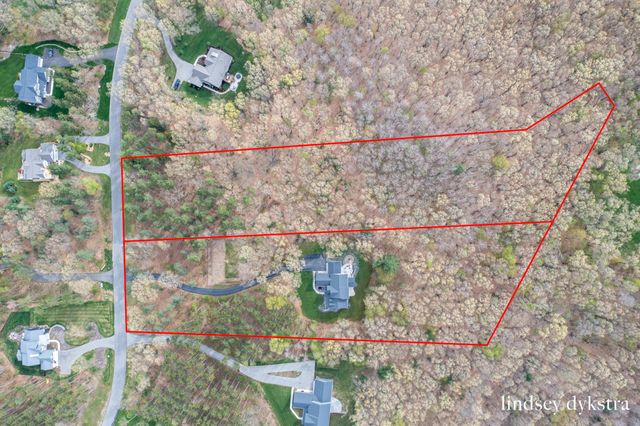 8686 Bentham Court, Courtland Twp, MI 49341