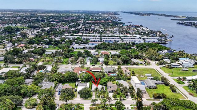 721 NE 8th Avenue, Boynton Beach, FL 33435