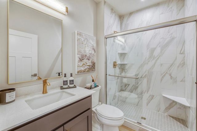 6717 Bellflower Drive, Excelsior, MN 55331