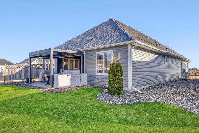 6717 Bellflower Drive, Excelsior, MN 55331