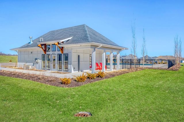 6717 Bellflower Drive, Excelsior, MN 55331