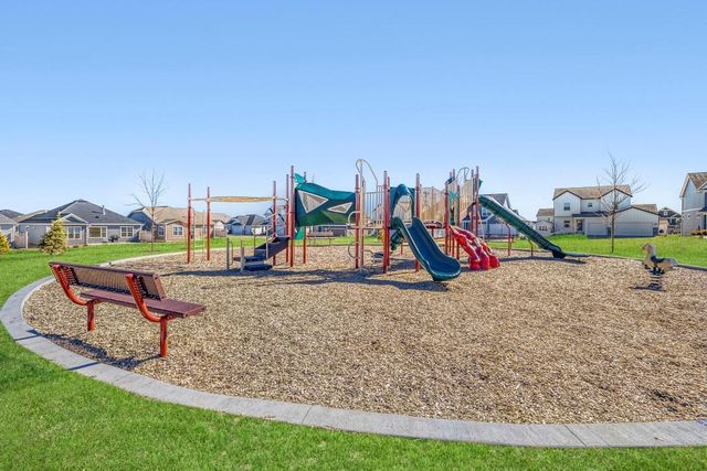 6717 Bellflower Drive, Excelsior, MN 55331