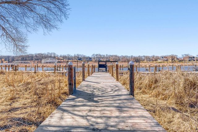 6717 Bellflower Drive, Excelsior, MN 55331