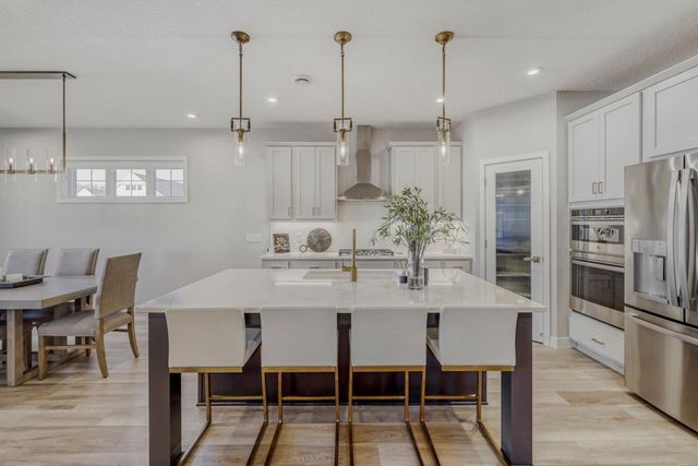 6717 Bellflower Drive, Excelsior, MN 55331