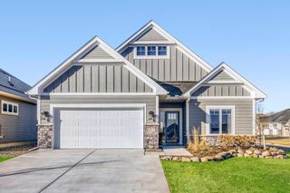 6717 Bellflower Drive, Excelsior, MN 55331