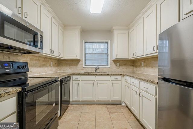 1106 Natchez Trace, Atlanta, GA 30350