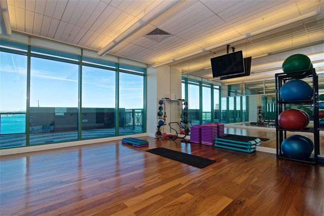 1431 RIVERPLACE Boulevard 2503, Jacksonville, FL 32207