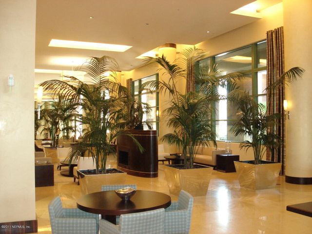 1431 RIVERPLACE Boulevard 2503, Jacksonville, FL 32207