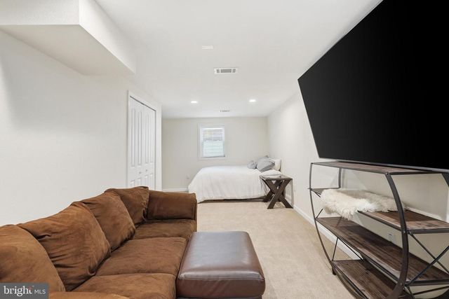 211 BOSUN CV, Stafford, VA 22554