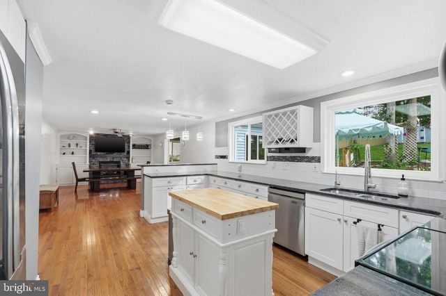 211 BOSUN CV, Stafford, VA 22554