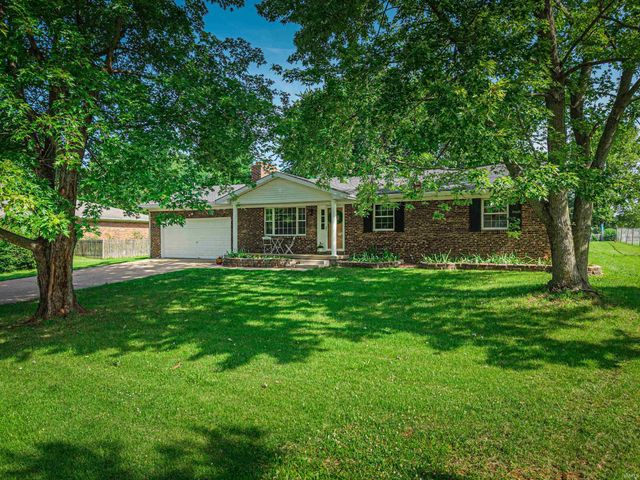 9114 Shoreline Drive, Wadesville, IN 47638