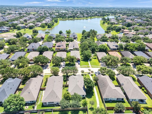 16707 Blue Shine Trail, Cypress, TX 77433