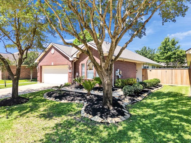 16707 Blue Shine Trail, Cypress, TX 77433