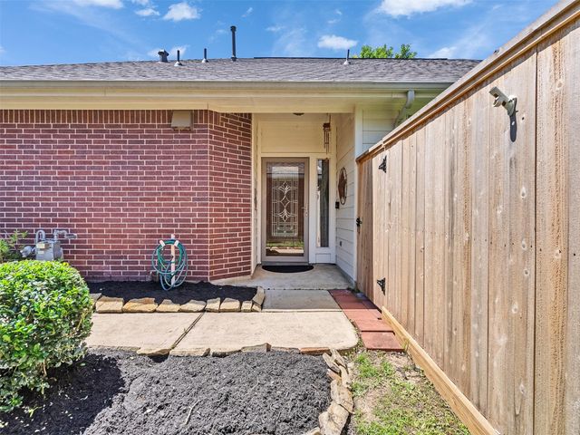 16707 Blue Shine Trail, Cypress, TX 77433