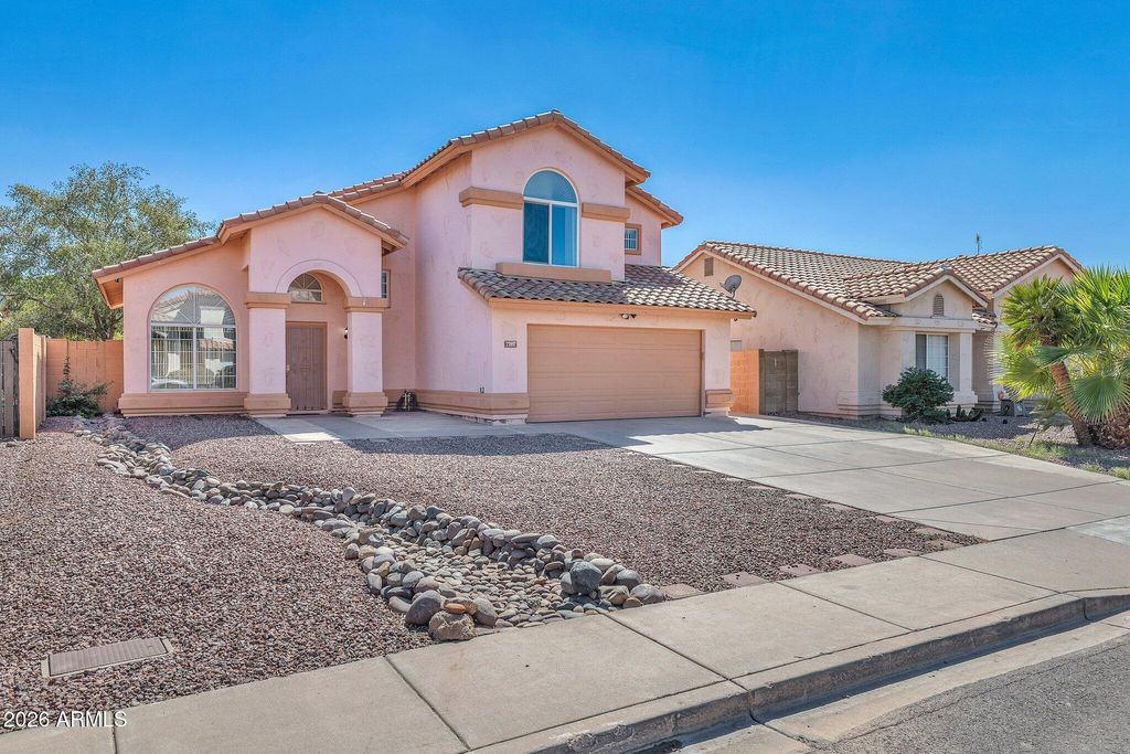 7767 W SIERRA VISTA Drive, Glendale, AZ 85303 — exterior
