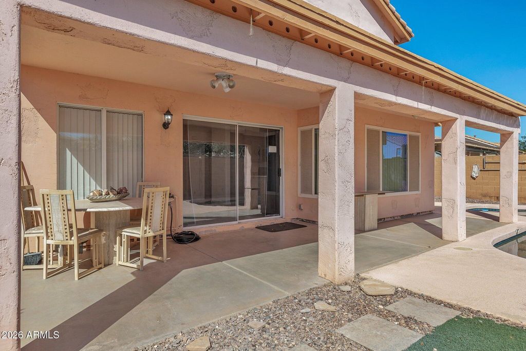 7767 W SIERRA VISTA Drive, Glendale, AZ 85303 — photo 2