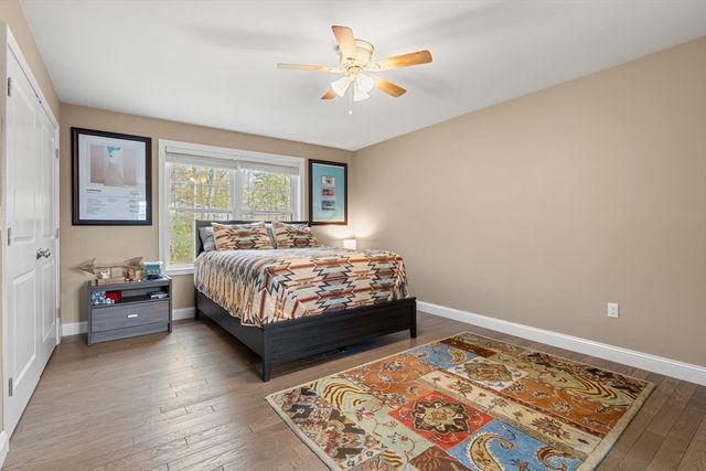 32 Dennison Ave, Salem, NH 03079