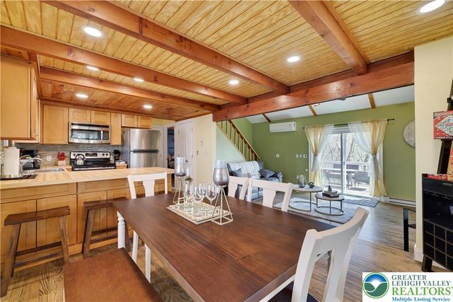 163 Cambridge Court, Lehman Twp, PA 18324